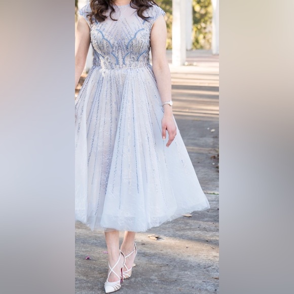 Mac Duggal Embellished Cap-Sleeve Midi Flare Dress - Picture 1 of 4